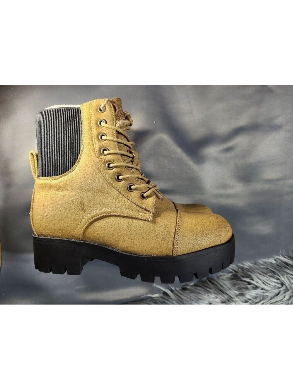 Seven Boot Jadon Tan